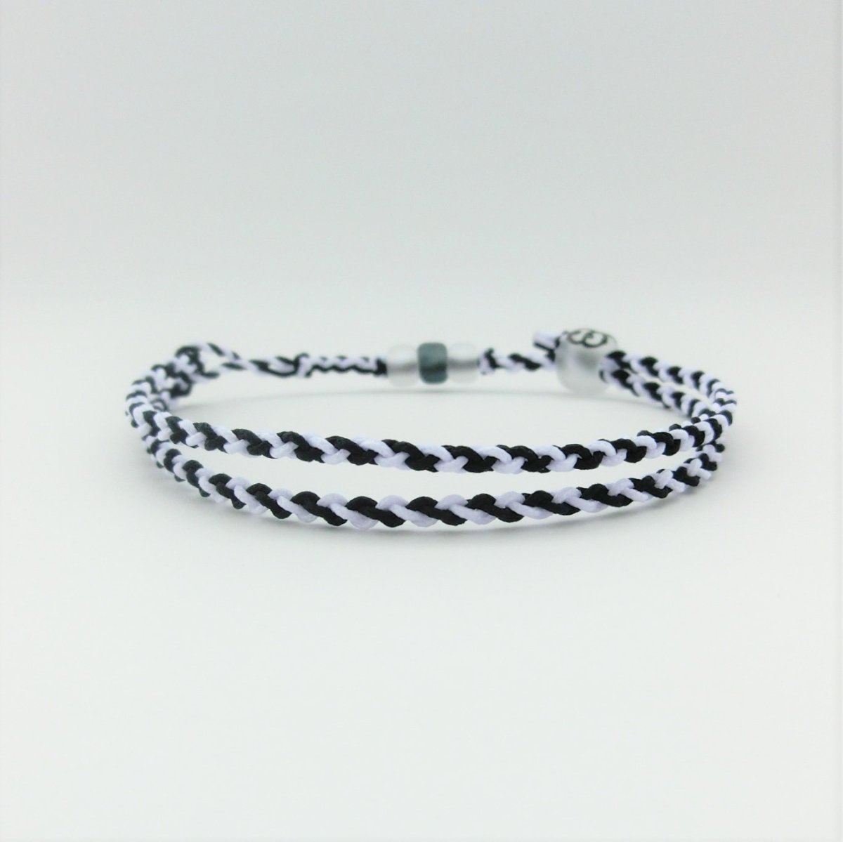 U-PRETZ 2連｜ブレスレット・アンクレット｜ブラック×ホワイト