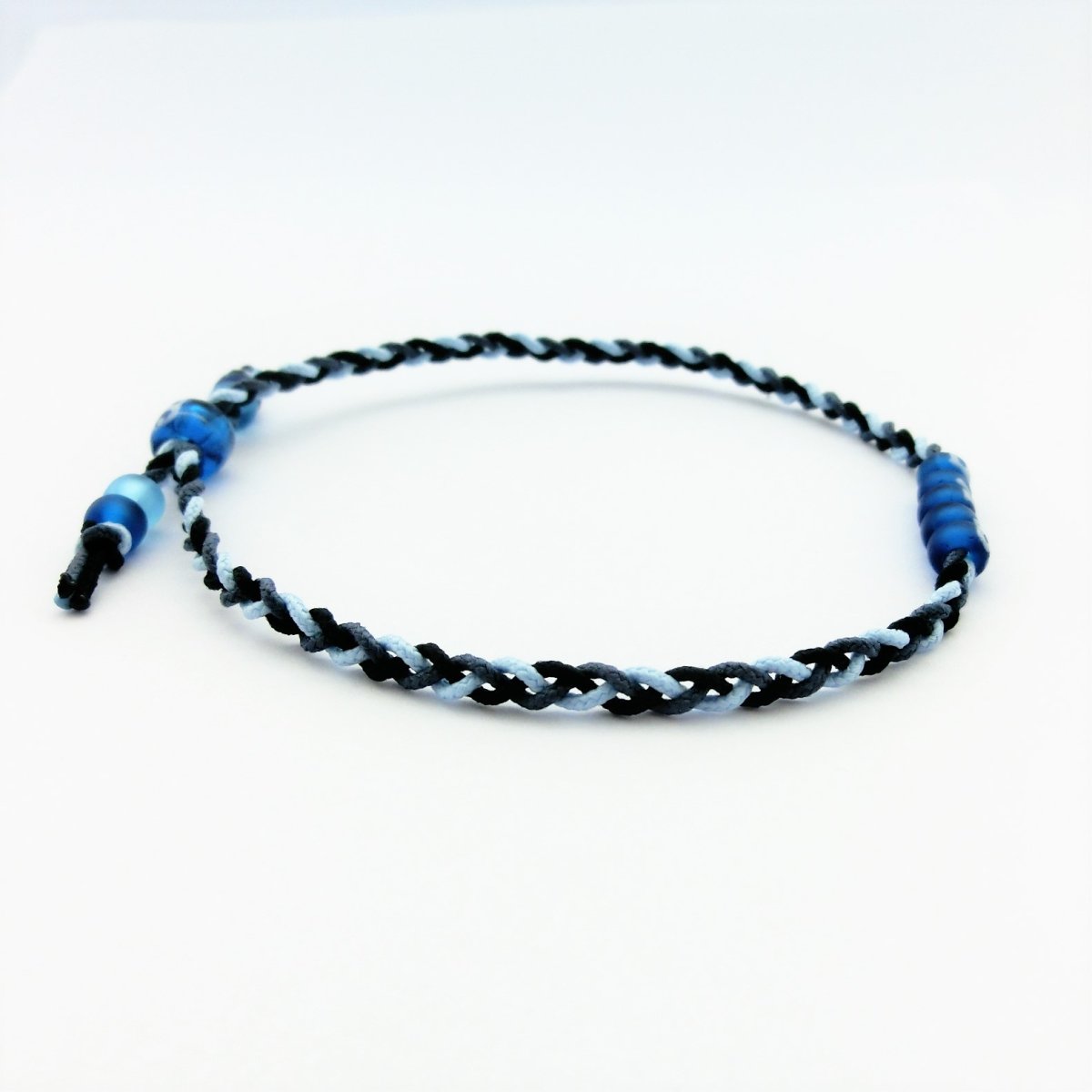 絆*ブレスレット/アンクレット 「水色×スレート×ブラック」